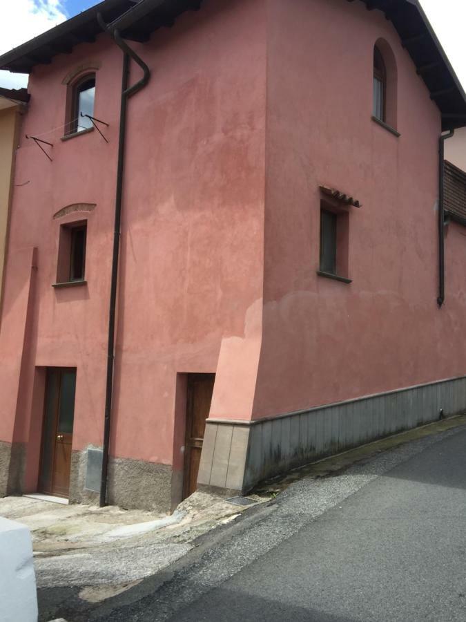 Casa Vacanze Elena Rometta Экстерьер фото