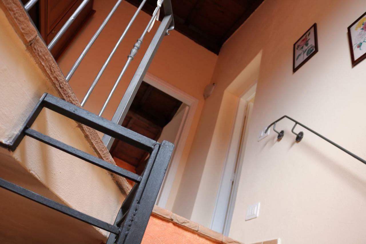 Casa Vacanze Elena Rometta Экстерьер фото