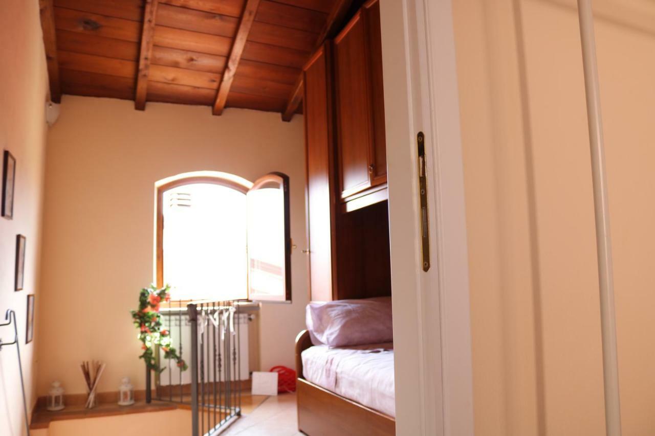 Casa Vacanze Elena Rometta Экстерьер фото