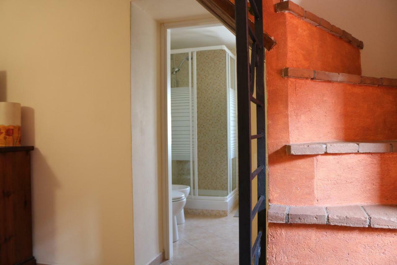 Casa Vacanze Elena Rometta Экстерьер фото